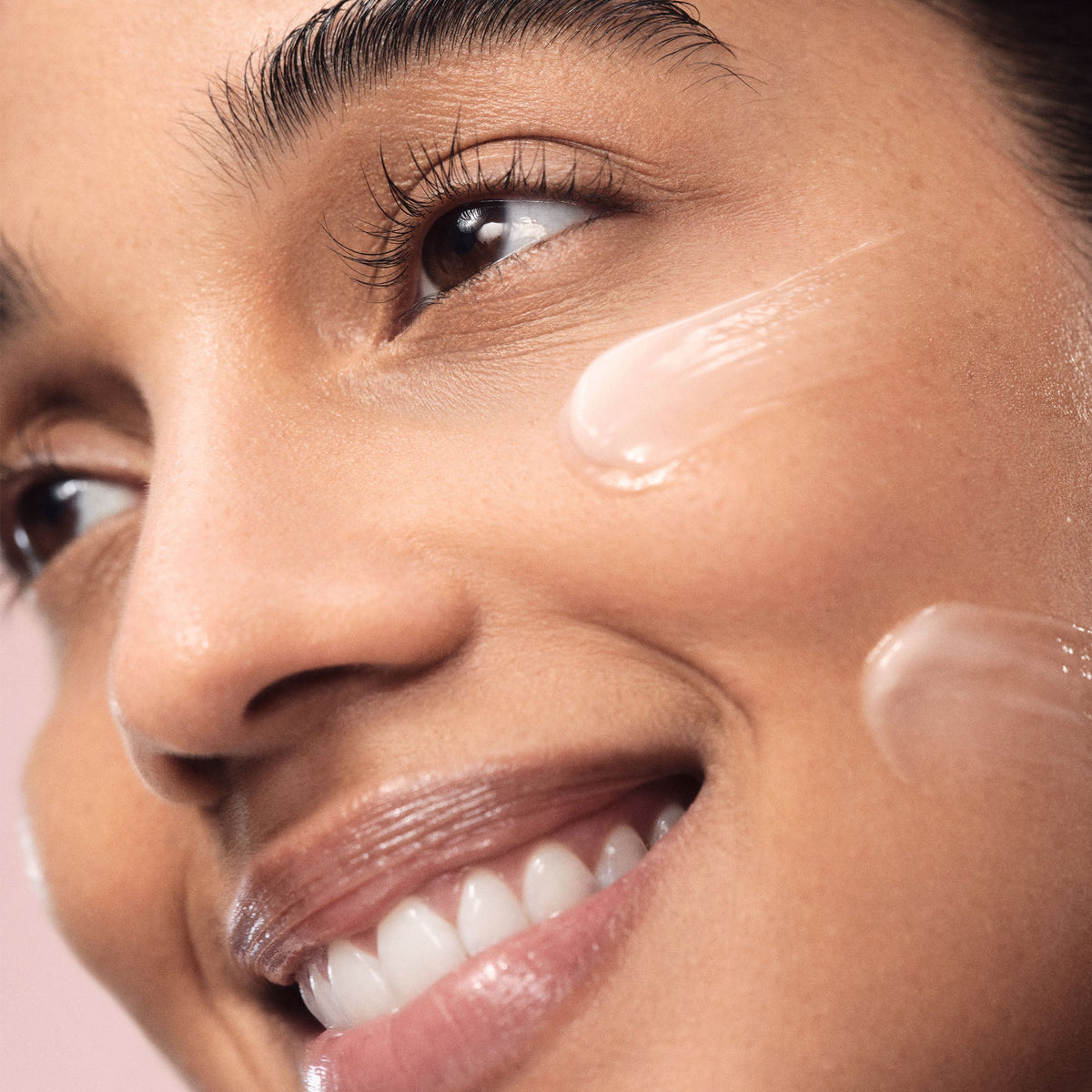 cloud-dew-gel-cream-moisturizer-b6 2026-Cloud-Dew-2.jpg