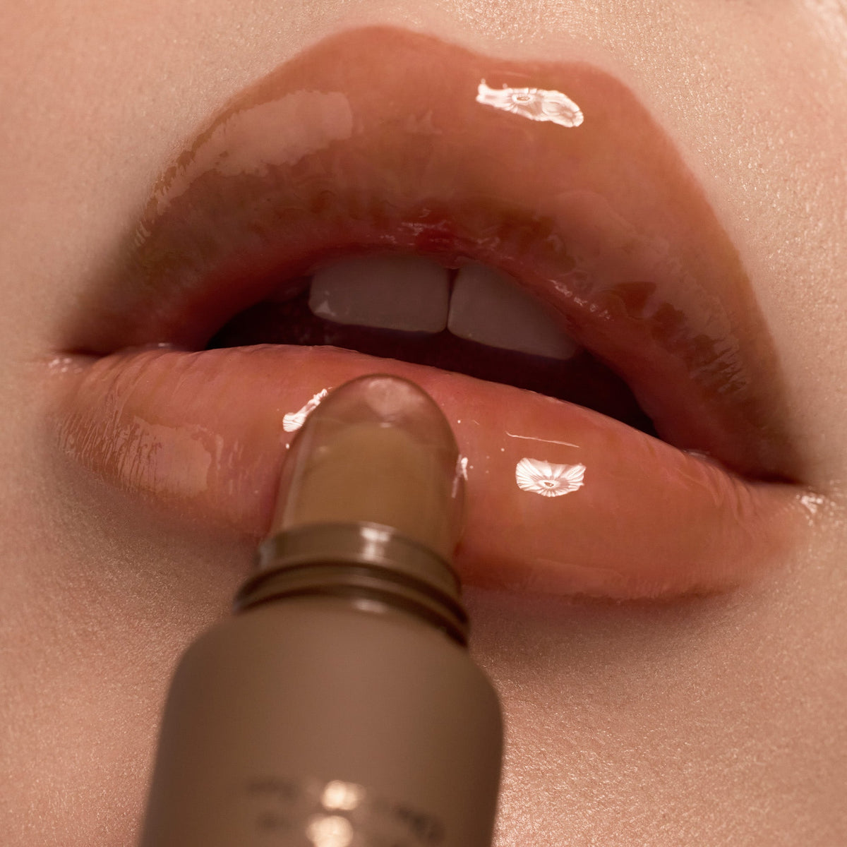 lip-butter-balm-hot-cocoa-d1 LBB-Hot-Cocoa-2025-Lip.jpg