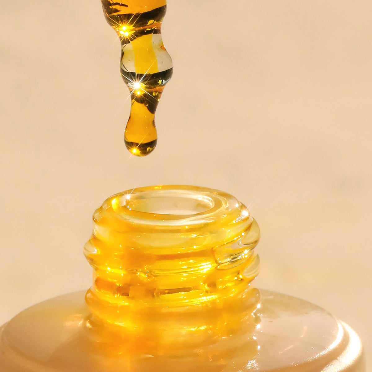 heavenly-sixteen-all-in-one-face-oil-y4 PDP-Heavenly-Sixteen-Supplemental-3.jpg